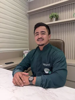 Dr. James Gomes Silva